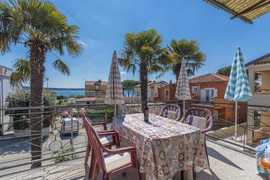 Apartment Zak Novigrad  ภายนอก รูปภาพ